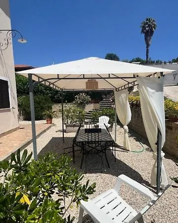 Nyaraló Casale Pagi' Grottammare