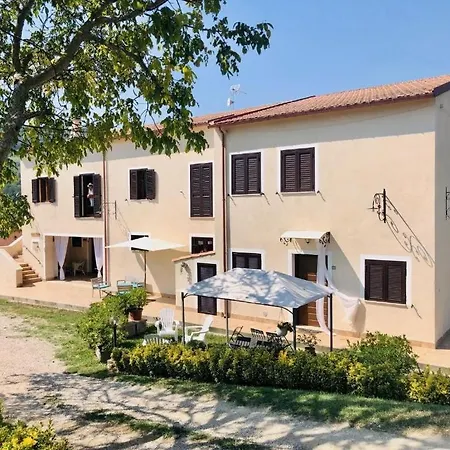 Casale Pagi' Сasa de vacaciones *